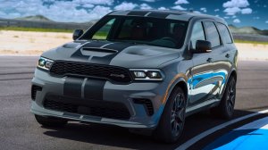 Dodge Durango SRT Hellcat (2021 г.) мощностью 710 л.с. - мощный внедорожник.