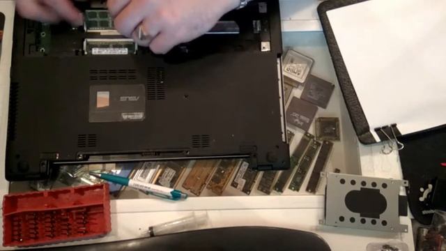 Как разобрать ноутбук ASUS K56CB АСУС л56си