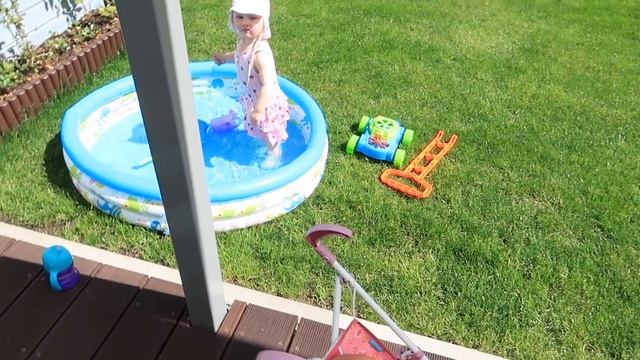 ПРИВЕЗЛА ВТАЙНЕ ОТ МУЖА!? НЕМЕЦКАЯ ДЕРЕВНЯ! смотреть онлайн