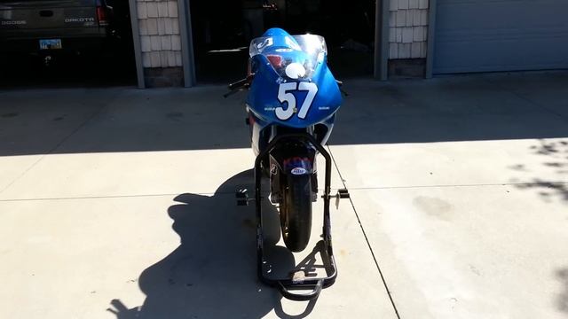 2001 Suzuki SV650 Superbike startup смотреть онлайн