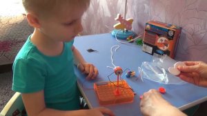 Детские опыты. Электричество