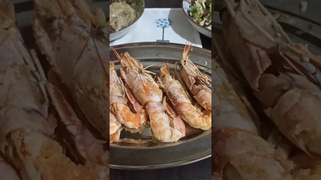 Креветки ?и салат CAESAR?