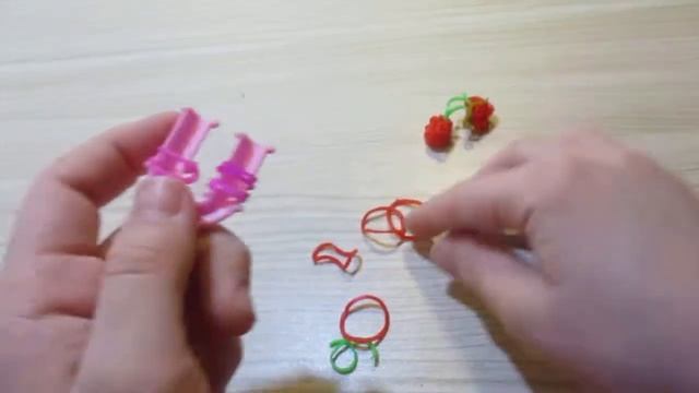 Плетение Вишенок из резинок на рогатке смотреть онлайн