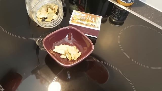 Вот зачем я поджигаю лавровый лист в доме и вам очень советую смотреть онлайн