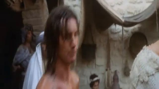 MONTY PYTHON : LIFE OF BRIAN. - ALMS FOR AN EX LEPER смотреть онлайн
