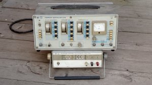 Б5-44 и Г5-54. Обзор-разбор. Радиодетали, палладий, золото, платина, серебро.