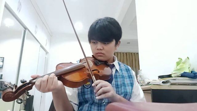 Joshua Marlapatan Simanungkalit (SMPK PSB - 8A) - playing violin "AMAZING GRACE" смотреть онлайн