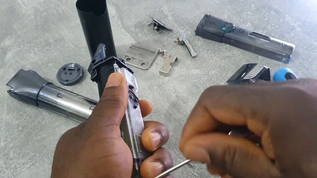 VGR V682 Teardown....Is It WATERPROOF❓