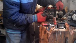 Как быстро открутить ведущую звездочку на бензопиле