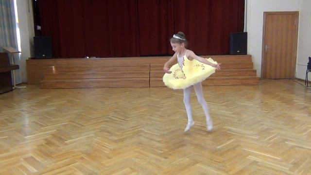 Габриэлла Новикова Pas-de-deux(Act1) Le Corsaire Women`s Variation смотреть онлайн