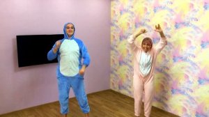 Мы маленькие звезды | Танцы для детей от 3 до 7 лет | Танцуем дома | DariDance