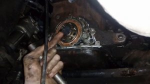 Как снять подшипник коленвала на классике БЕЗ СЪЕМНИКА ваз 2101 2102 2103 2104 2105 2106 2107