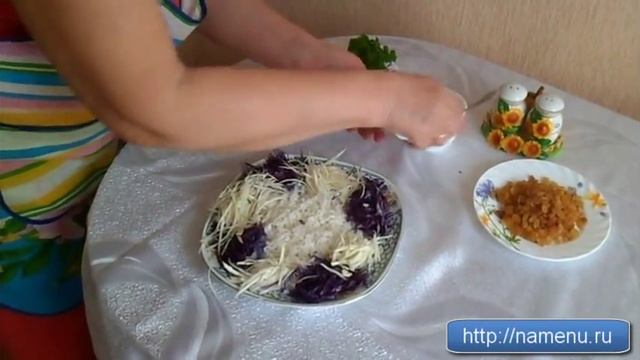 Салат "Витаминка" из капусты смотреть онлайн