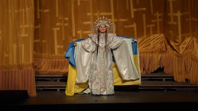 Excerpt and Bows of Turandot's Ukrainian Soprano Liudmyla Monastyrska смотреть онлайн