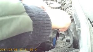 NISSAN JUKE (2011-2016г.) Замена воздушного фильтра двигателя (117 л.с.)