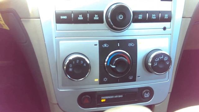 2010 Chevrolet Malibu LS смотреть онлайн