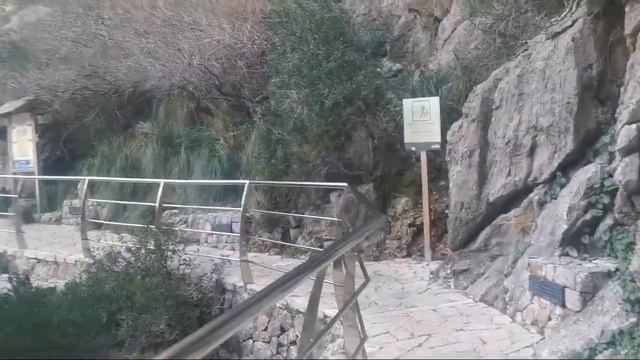 Palma de Mallorca:Sacalobra Tunnel... смотреть онлайн