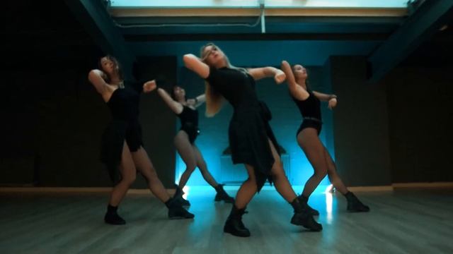 Школа танца Ивана Лисицы 11.07.2022 смотреть онлайн