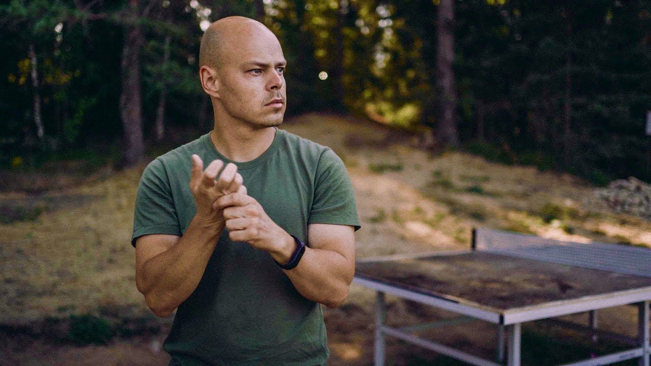 Простая утренняя зарядка и тренировка смотреть онлайн