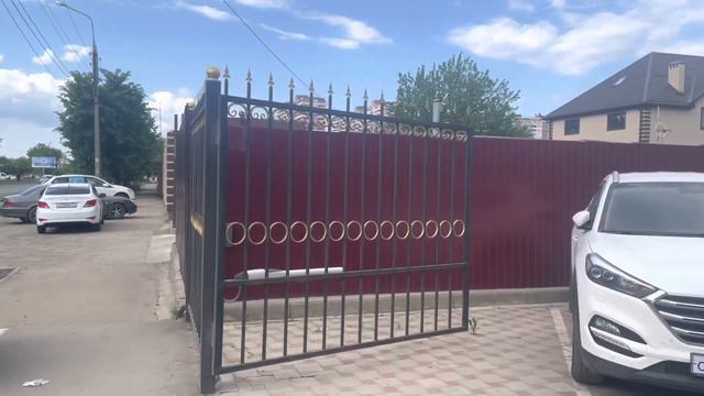 Удалила восьмой зуб! Наложили швы, а я болтаю без остановки) смотреть онлайн