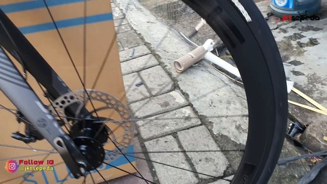 Roadbike JAVA SILURO 3 | Roadbike Aero ekonomis смотреть онлайн