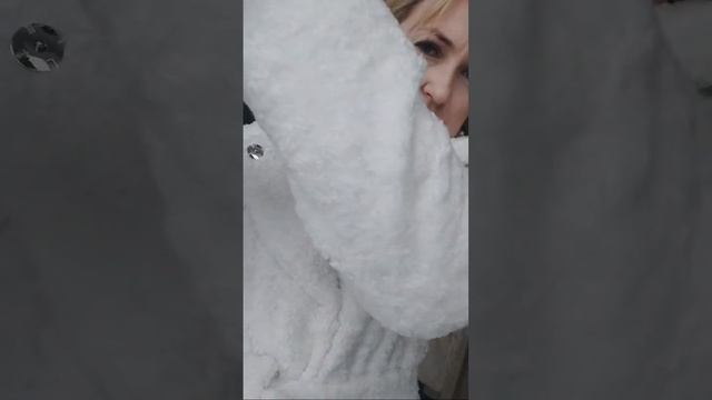 Пальто Канкан смотреть онлайн