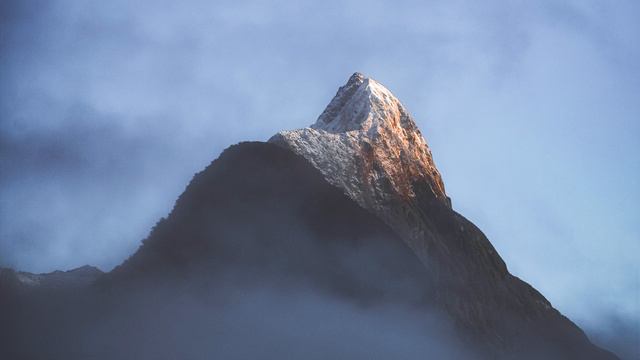 Snowy Peak - Calm Piano for Relaxation, Learning, Code, Work, Sleeping, Healing and Meditation смотреть онлайн