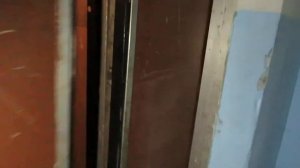 Жесть ! Старый лифт СамЛЗ С Очень громким двигателем ( 1993 Г.В) V=0,71 М/C, Г/П 400 КГ.