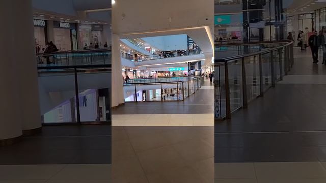 Санкт-Петербург. Торговый центр "ГАЛЕРЕЯ" смотреть онлайн
