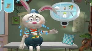 Nastya doctor treats animals in the game Little Fox Animal Doctor