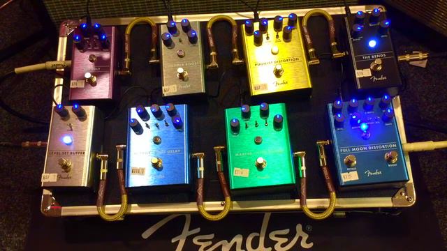 Fender Pedal Run Through смотреть онлайн