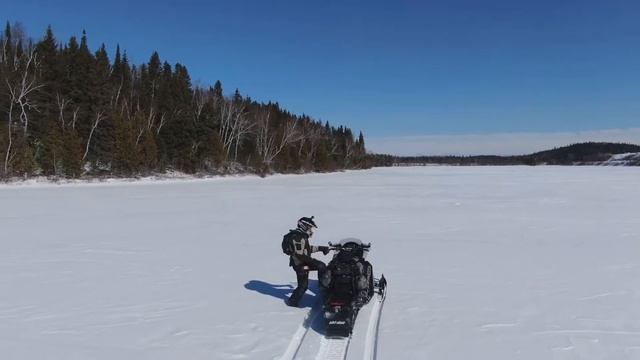 Snowmobiling Adventure in Dubreuilville Northern Ontario смотреть онлайн