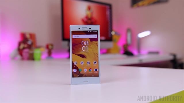 Sony Xperia X Compact Review! смотреть онлайн