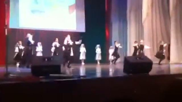 Адыгские танцы моей сестры(3) смотреть онлайн