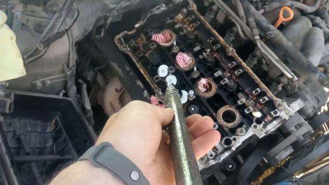замена сальников клапанов без снятия головы (ГБЦ).passat b5 1,8 бензин (ADR,AWT,AEB,AGU) смотреть онлайн