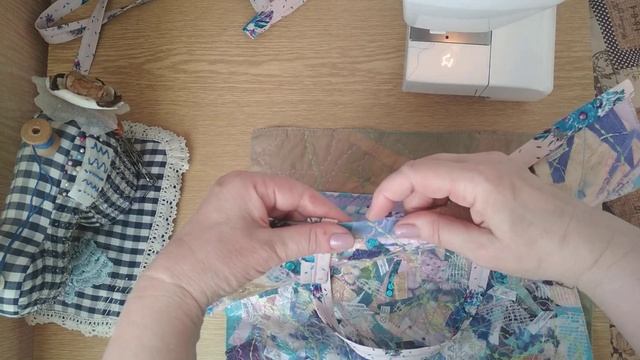 (часть 3) ЯРКАЯ СУМКА ИЗ КРАСИВЫХ ЛОСКУТОВ КРУЖЕВА ТЮЛИ/ ТЕКСТИЛЬНАЯ ПИЦЦА/квилтинг смотреть онлайн