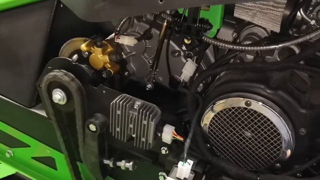 Реакция двигателя 157QMJ на открытие дросселя снегоход Irbis SF150L смотреть онлайн