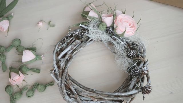 Венок на дверь из бумаги / DIY Tsvoric Crepe paper смотреть онлайн