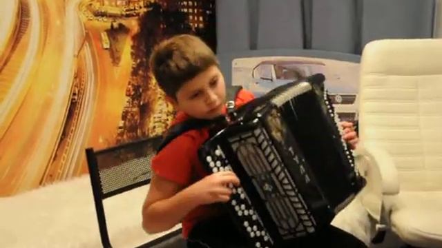 Старый Автомобиль смотреть онлайн