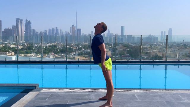 Slava Popov -10 min Mobility Training at Al Khoory Courtyard Hotel Dubai смотреть онлайн