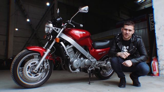 Honda NTV650 Revere. Обзор модели.