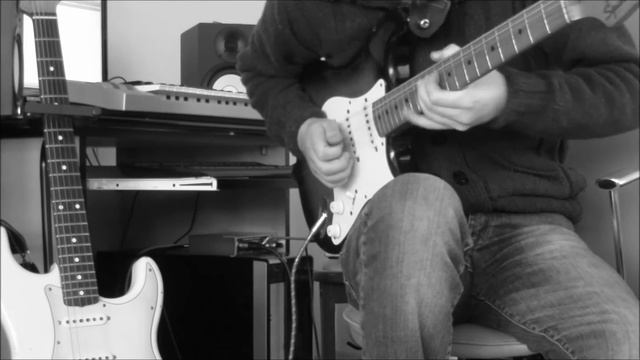 Fender stratocaster japan смотреть онлайн