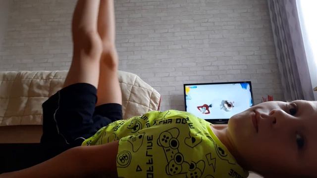 Учимся правильно качать пресс! смотреть онлайн