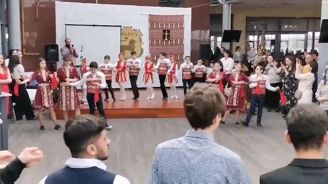 Минск Ресторан Урарту Дети Армянскай воскресной школы смотреть онлайн