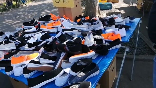 TRÖDELMARKT / FLOHMARKT БЛОШИНЫЙ РЫНОК ГЕРМАНИЯ ( часть 1) смотреть онлайн