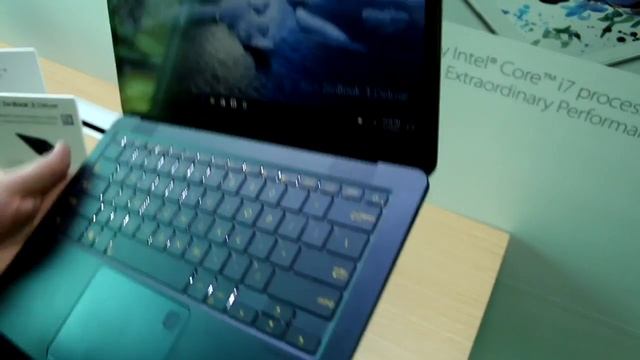 ASUS ZenBook 3 Deluxe (UX490UA) im Hands-on смотреть онлайн