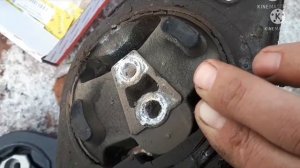 Замена правой опоры на калине