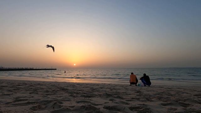 4K| Beautiful Kite Beach Dubai Sunset with Relaxing Music | Красивый закат на кайт - пляже , Dubai смотреть онлайн