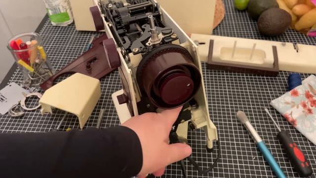 Reparatur Pfaff Nähmaschine Hobby 741 sauberen und Ölen #sewingmachine #pfaff смотреть онлайн