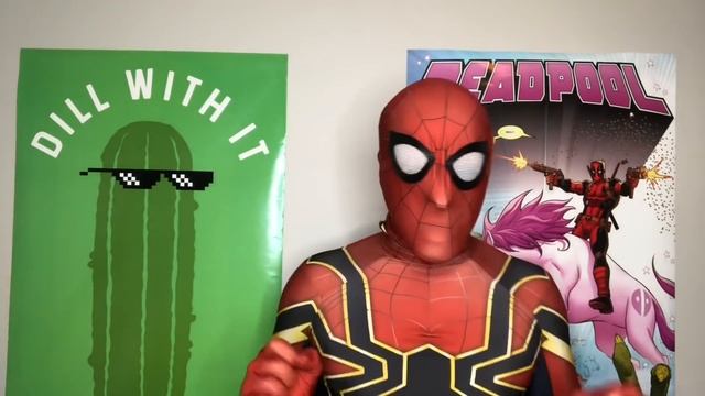 Infinity War Spider-Man does ASMR смотреть онлайн